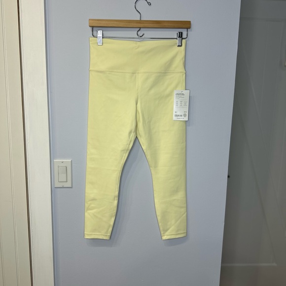 Athleta Pants - Athleta 7/8 leggings, NWT